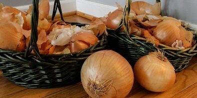 Onion shells to increase potency